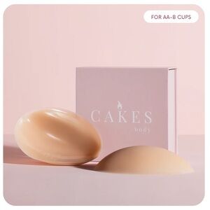 CAKES With Volume in Honey